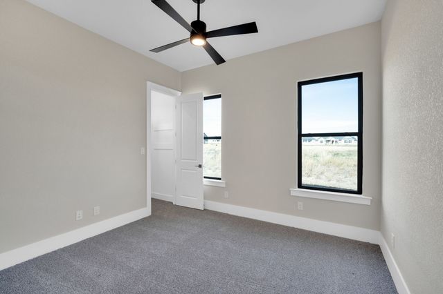 201 Marie Lane, Waxahachie, TX 75167