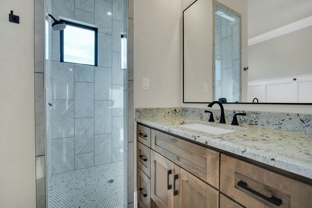 201 Marie Lane, Waxahachie, TX 75167