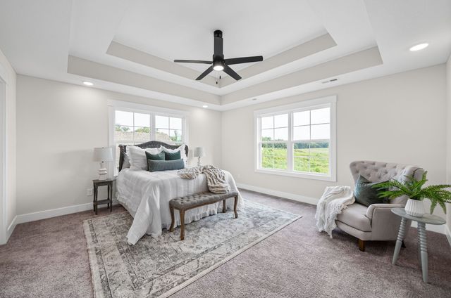 914 Bankside Dr, Clarksville, TN 37043