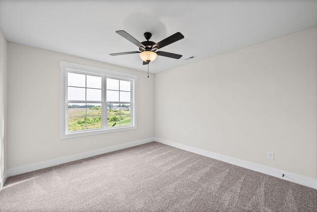 914 Bankside Dr, Clarksville, TN 37043