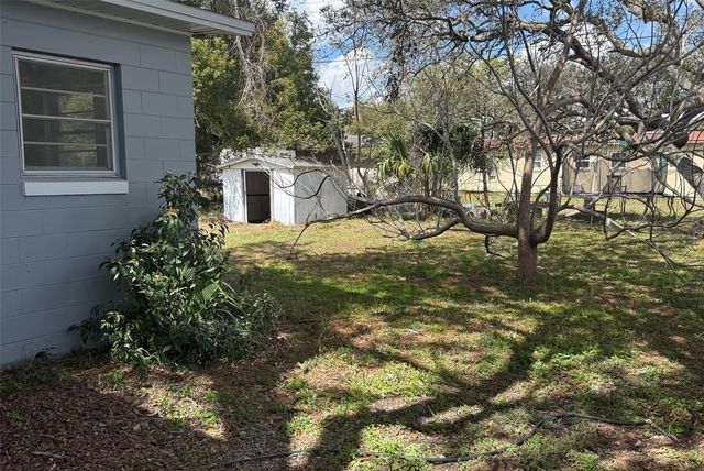 23 E SKYLARK STREET, Apopka, FL 32712