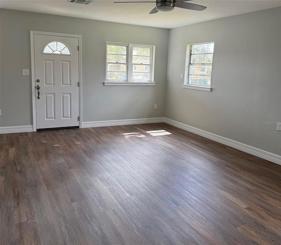 23 E SKYLARK STREET, Apopka, FL 32712