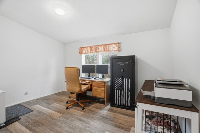 5483 S Swenson Rd, Deer Park, WA 99006