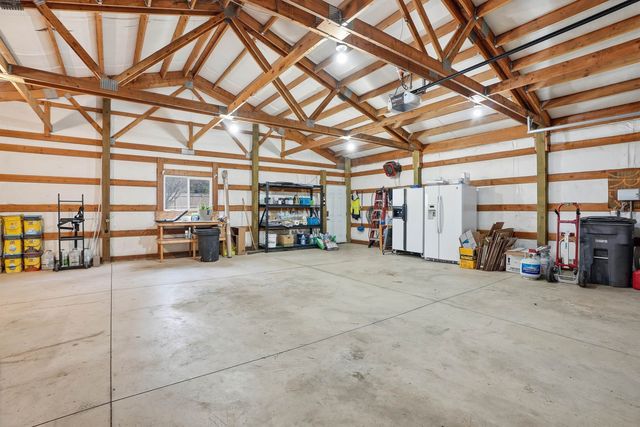 5483 S Swenson Rd, Deer Park, WA 99006