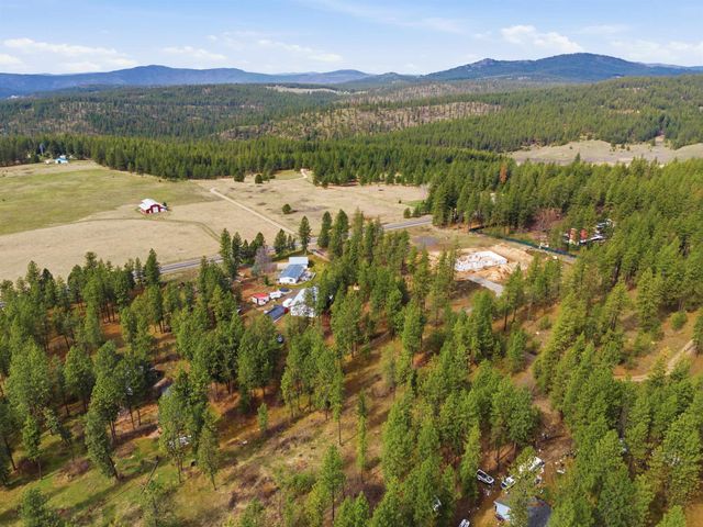 5483 S Swenson Rd, Deer Park, WA 99006