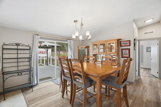 5483 S Swenson Rd, Deer Park, WA 99006