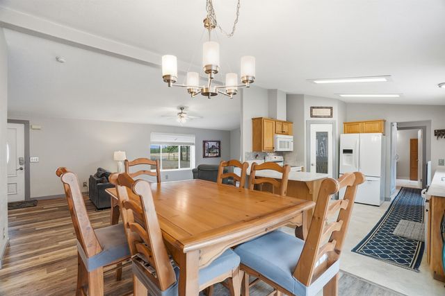 5483 S Swenson Rd, Deer Park, WA 99006