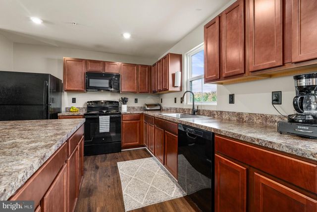 19 BLUE SPRUCE WAY, Elkton, MD 21921