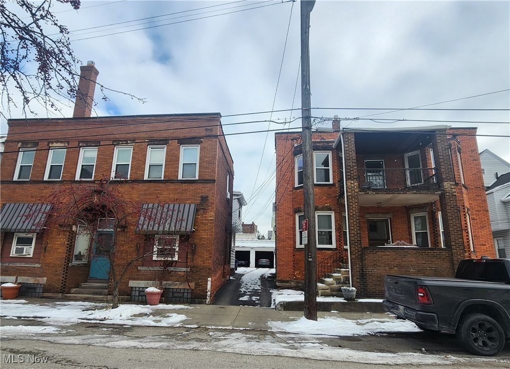 1949 Coltman Road 4, Cleveland, OH 44106