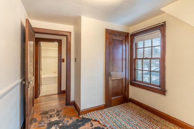 952 BOND STREET, Green Bay, WI 54303