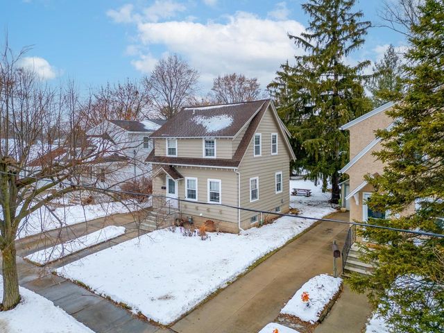 952 BOND STREET, Green Bay, WI 54303