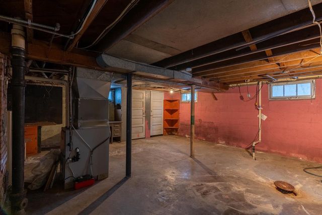 952 BOND STREET, Green Bay, WI 54303