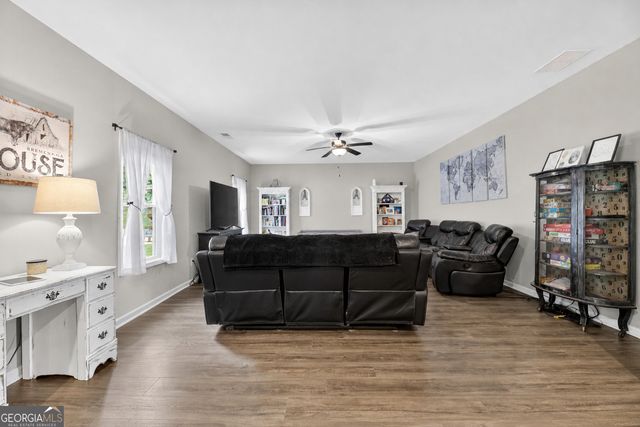 141 Lindsey Drive, Bremen, GA 30110