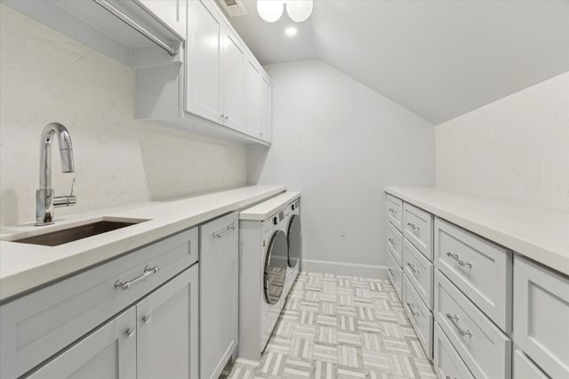 2124 Sul Ross Street, Houston, TX 77098