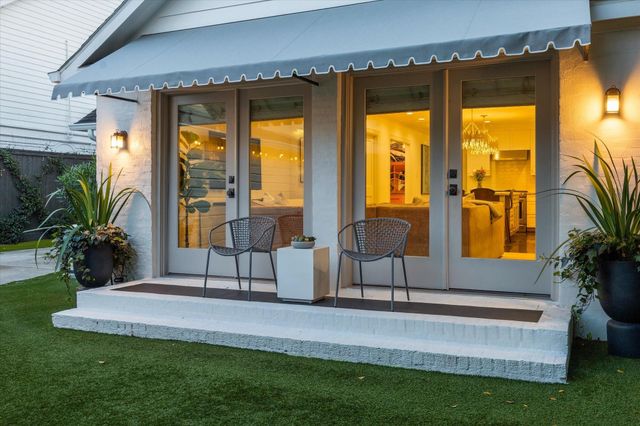 2124 Sul Ross Street, Houston, TX 77098