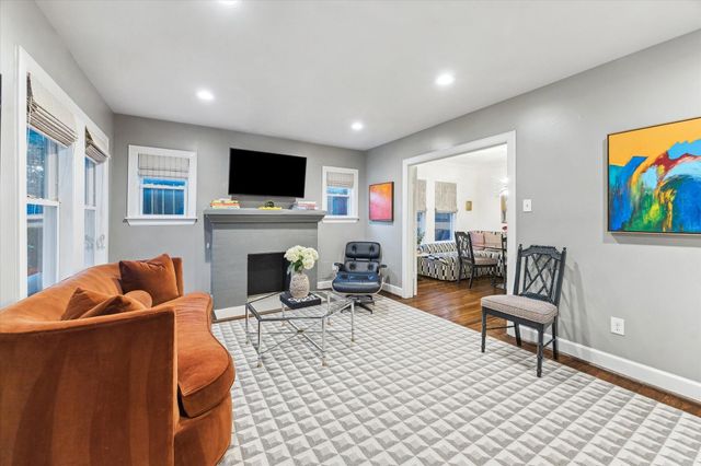 2124 Sul Ross Street, Houston, TX 77098