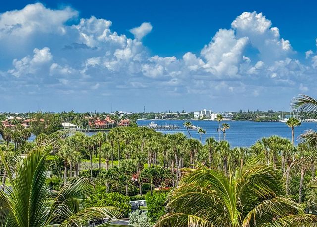 3300 S Ocean Boulevard 401s, Palm Beach, FL 33480