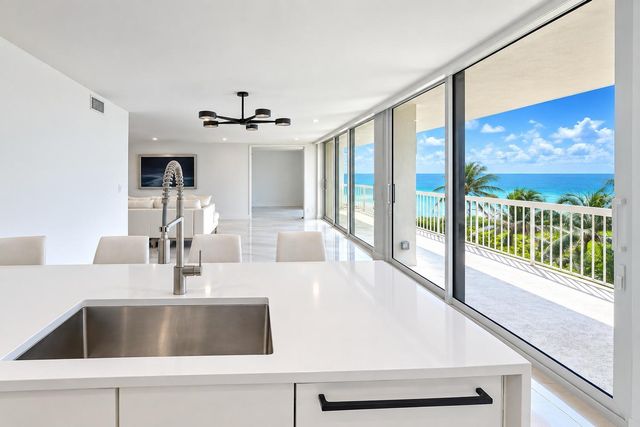 3300 S Ocean Boulevard 401s, Palm Beach, FL 33480