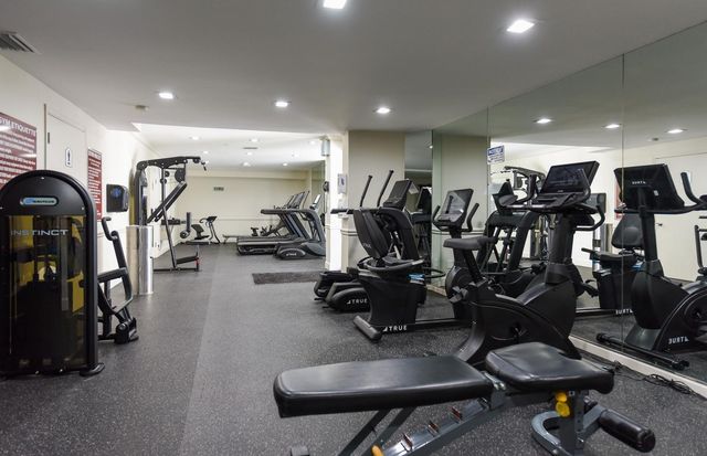 3300 S Ocean Boulevard 401s, Palm Beach, FL 33480