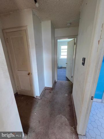 780 TAYLOR DR, Folcroft, PA 19032