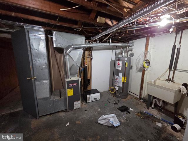 780 TAYLOR DR, Folcroft, PA 19032