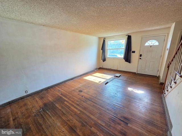 780 TAYLOR DR, Folcroft, PA 19032