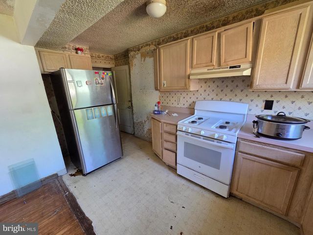 780 TAYLOR DR, Folcroft, PA 19032