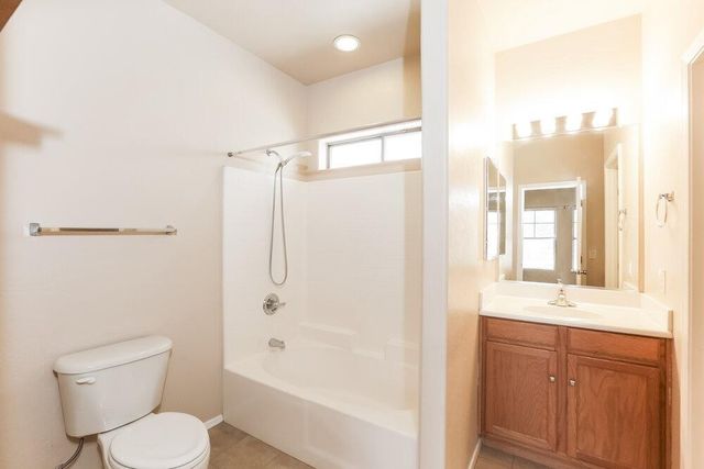 7640 E Barstow Street, Mesa, AZ 85207