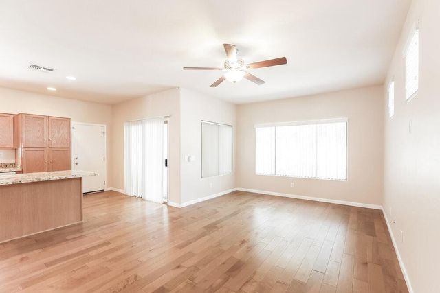 7640 E Barstow Street, Mesa, AZ 85207