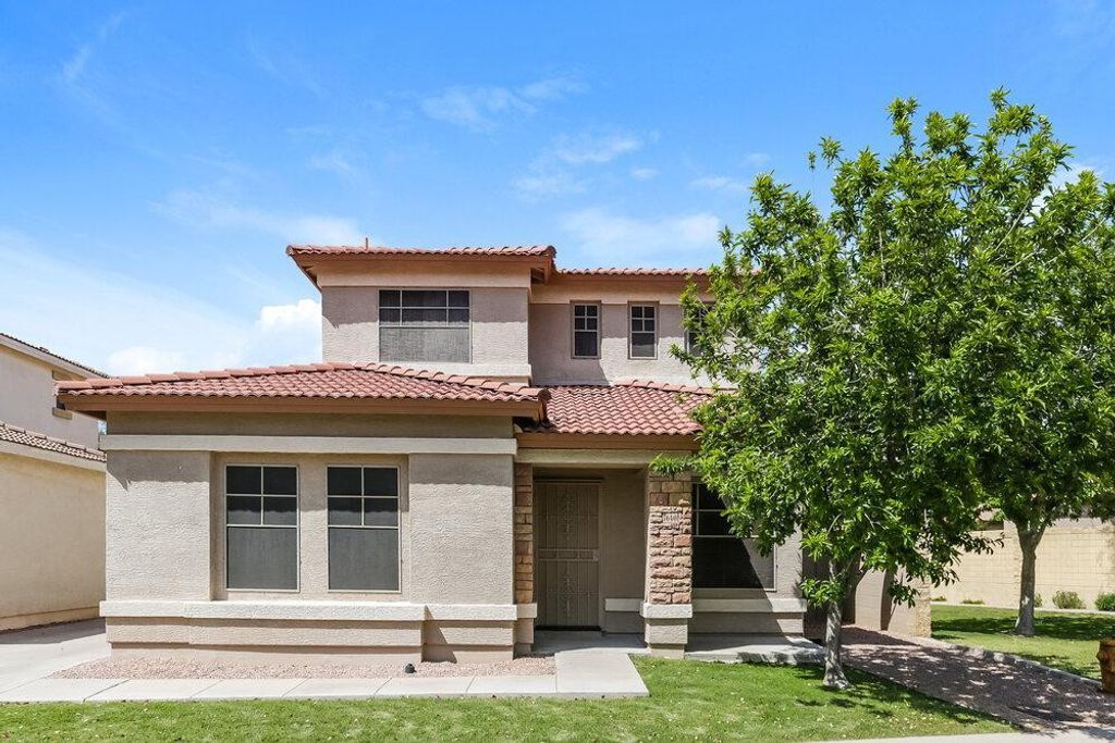 7640 E Barstow Street, Mesa, AZ 85207