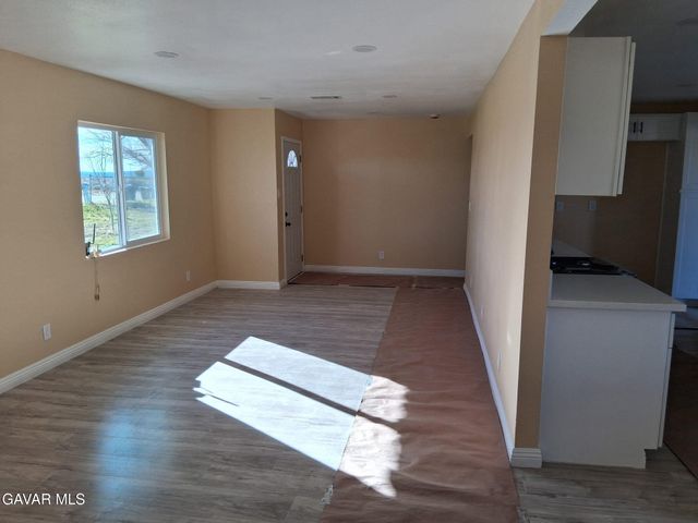 16657 Foothill Avenue, North Edwards, CA 93523