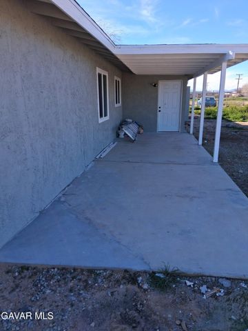 16657 Foothill Avenue, North Edwards, CA 93523