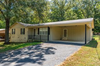 209 Windamere Dr, Hot Springs, AR 71913
