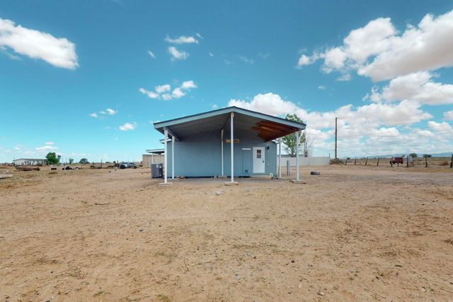 5 SENORITA Court, Los Lunas, NM 87031