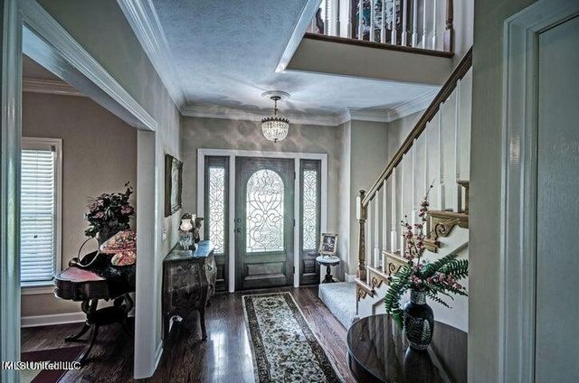 110 Country Cove Drive, Clinton, MS 39056