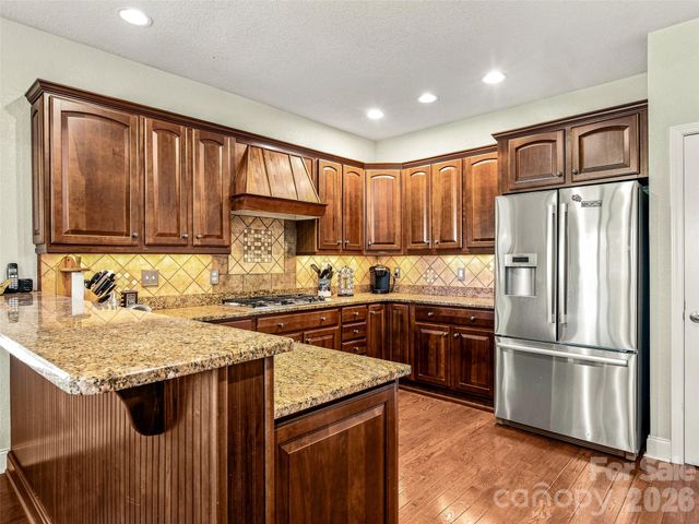 38 Mountain Crest Drive, Hendersonville, NC 28739