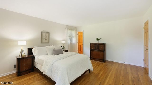 2 Ashwood Ter, Hillsborough Twp., NJ 08844