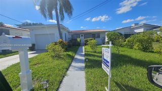 9356 Byron Ave, Surfside, FL 33154