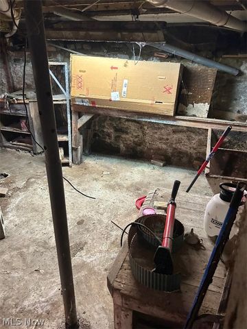 1325 Boyce Avenue, Wellsville, OH 43968