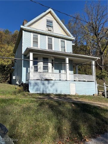 1325 Boyce Avenue, Wellsville, OH 43968