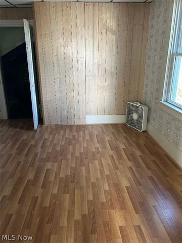 1325 Boyce Avenue, Wellsville, OH 43968