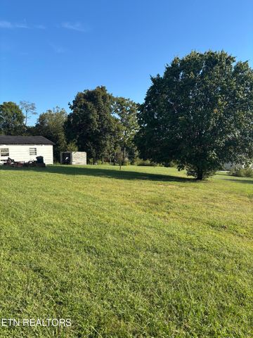 10728 Mountain Rd, Luttrell, TN 37779