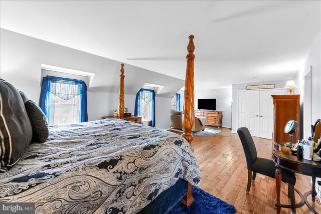 33 BANDON CIR, West Grove, PA 19390