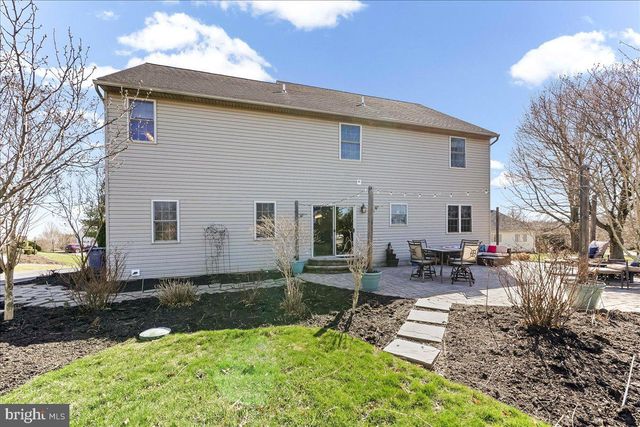 33 BANDON CIR, West Grove, PA 19390