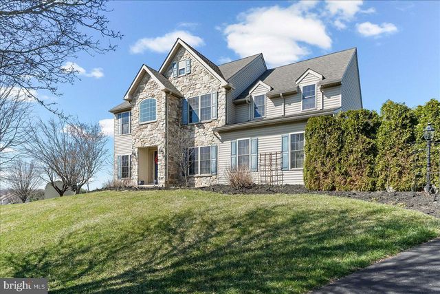 33 BANDON CIR, West Grove, PA 19390