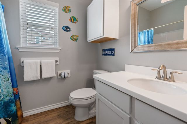 1813 S 11th St 208, Port Aransas, TX 78373