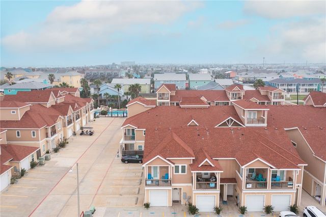 1813 S 11th St 208, Port Aransas, TX 78373
