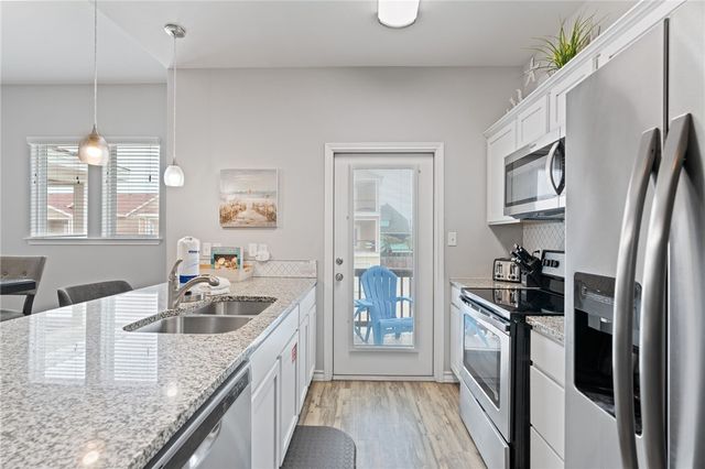 1813 S 11th St 208, Port Aransas, TX 78373