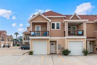1813 S 11th St 208, Port Aransas, TX 78373