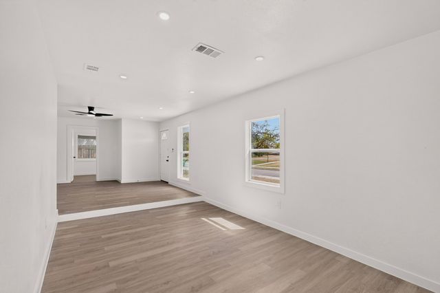 14405 Horseshoe Trail, Balch Springs, TX 75180